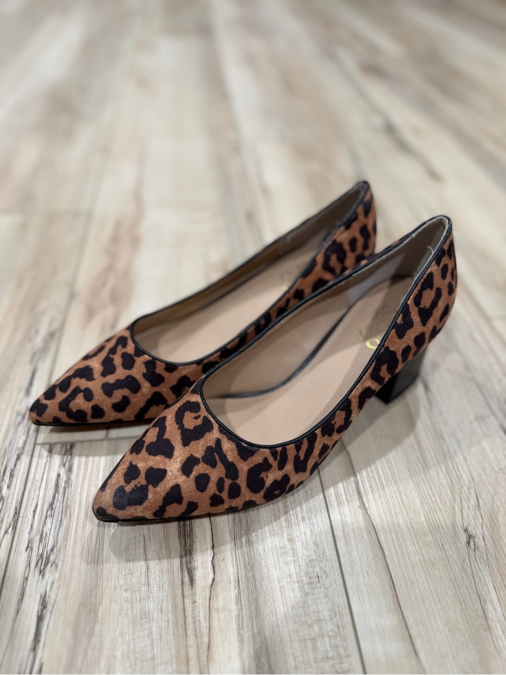 Leopard Print Pointed Toe Low Block Heel Pumps - Brown Leopard